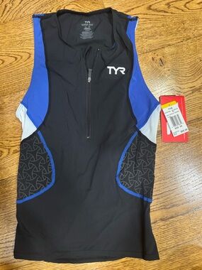 Men’s  TYR Black Blue Triathlon ZipFront Singlet Tank Competitor USA New Size Xs